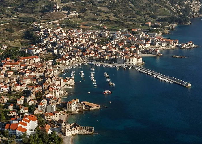 Riva 5 Apartamento Komiža