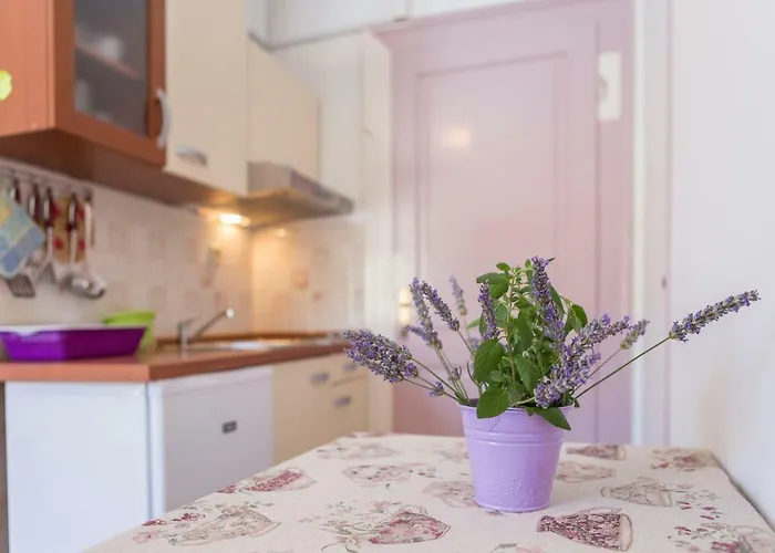 Riva 5 Apartamento Komiža