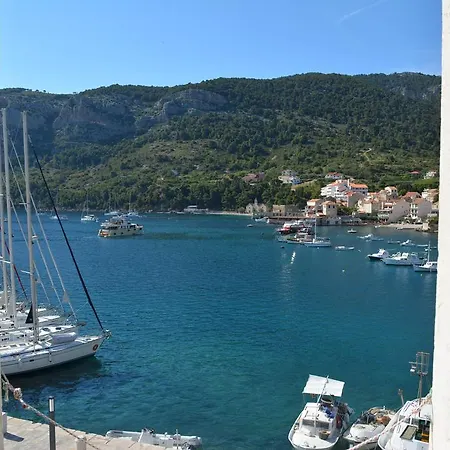 Apartament Riva 5 *
