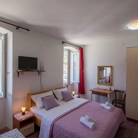 Apartament Riva 5 Komiža